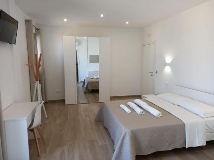 Amare Bed & Breakfast Rodi Garganico Ngoại thất bức ảnh